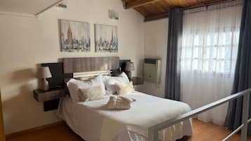 Fer et planche Ă repasser, accĂšs Internet, draps fournis