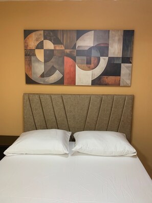 Internet, bed sheets