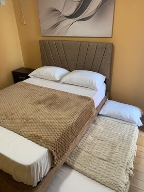 Accès Internet, draps fournis