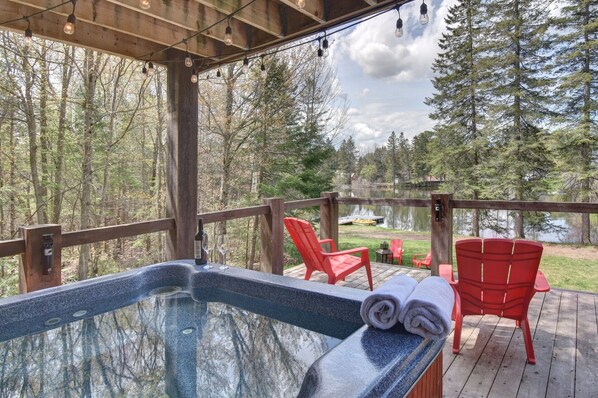 Bain à remous extérieur