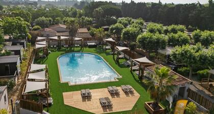 Cottage Friends 12p 6Bdrms AirCon ****