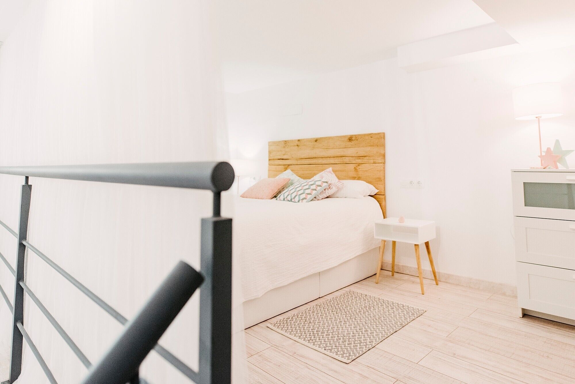 Strygejern/strygebræt, Wi-Fi, sengetøj