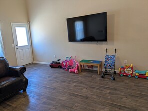 Children’s area - A Peaceful, Toddler-Ready 4BR Home Near Austin (Austin)