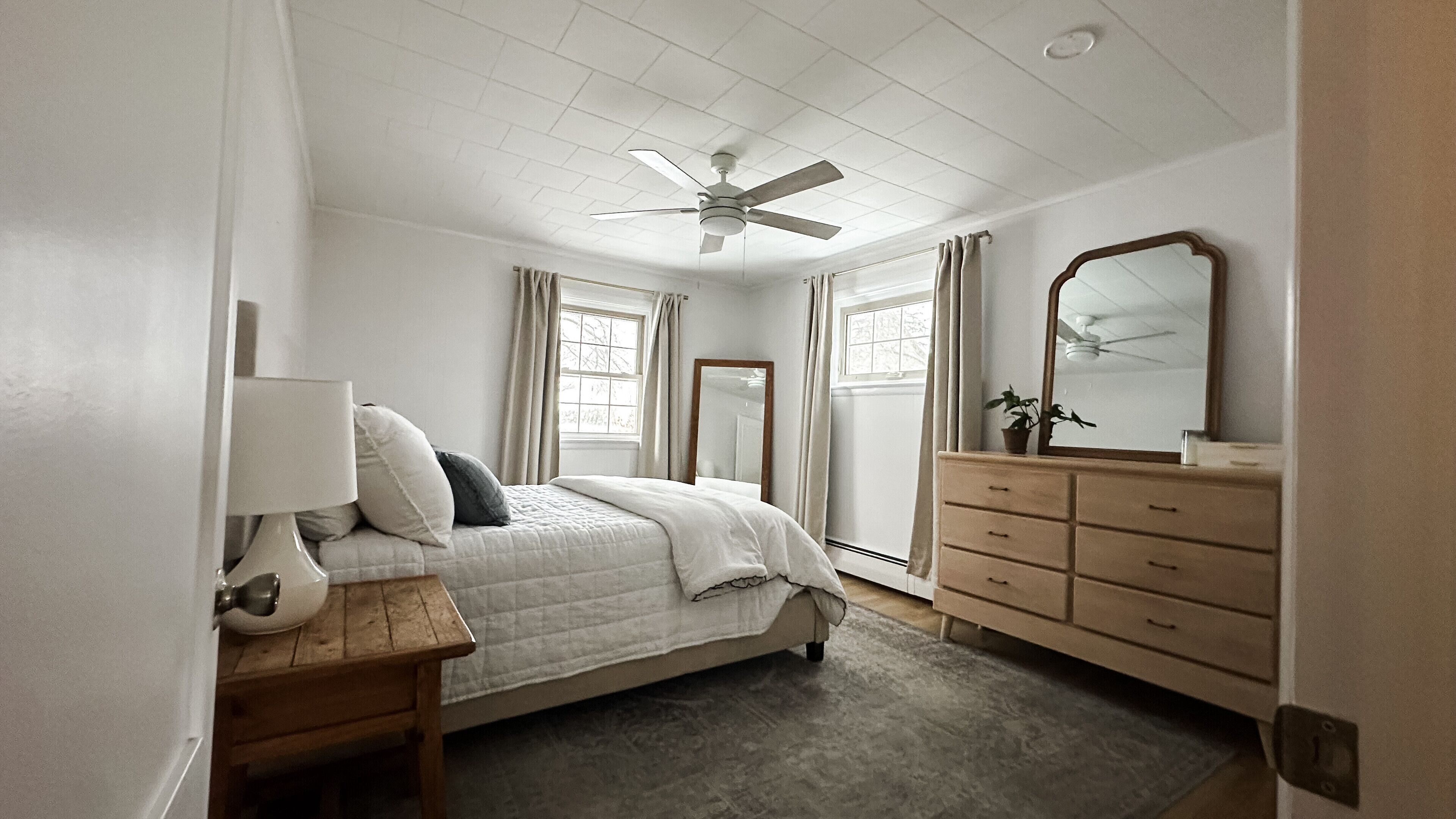 2 soverom og sengetøy