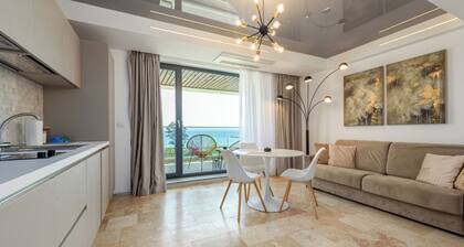 2-bedroom apartment in charming Olimp with AC and comfort