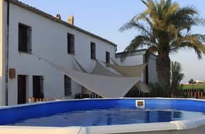 Pool - Country House 'Bahia' with Shared Pool, Wi-Fi and Air Conditioning (Deltebre)