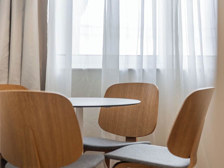 Talo, useita sänkyjä | Ruokailu