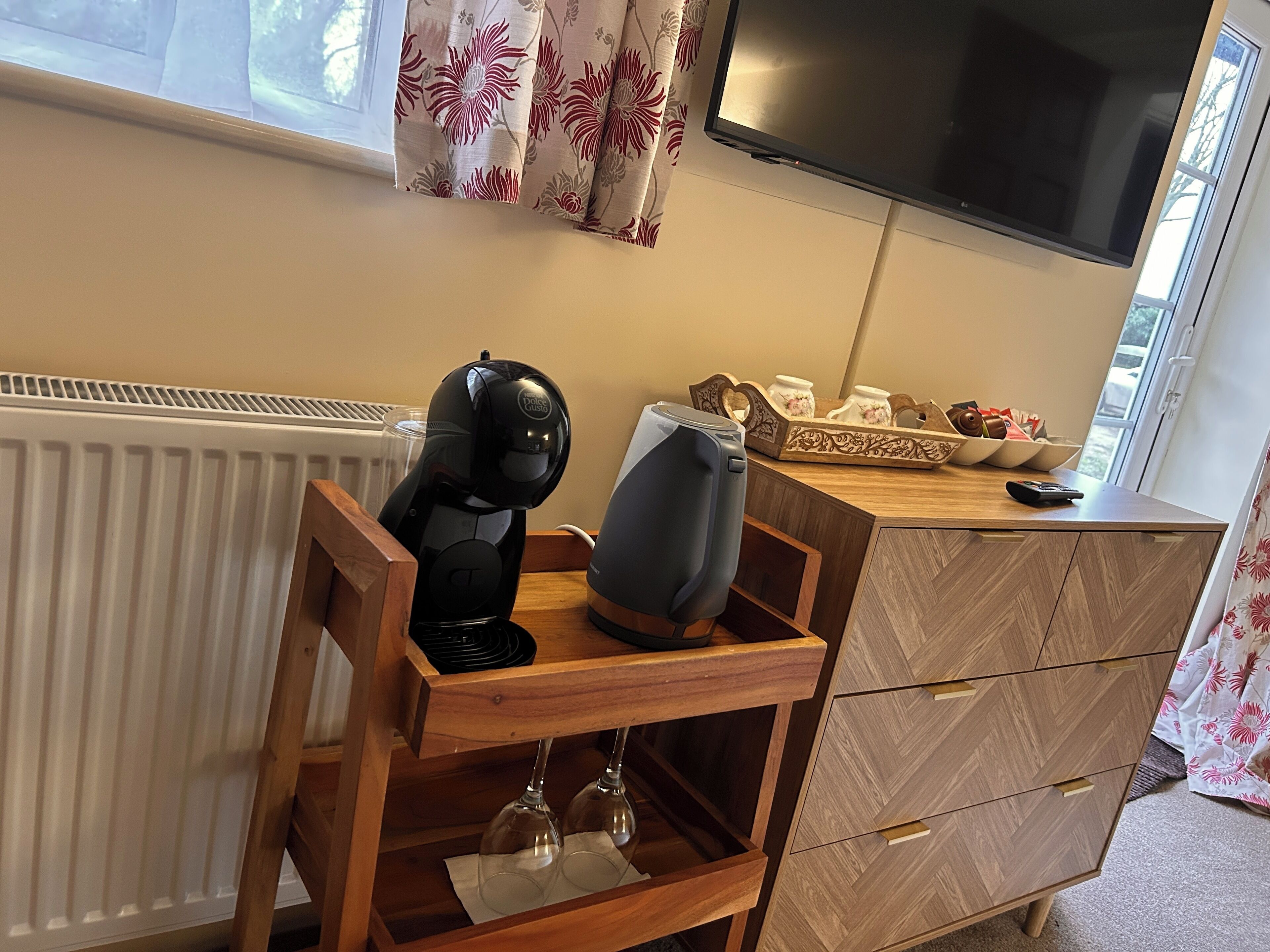 Dobbeltrom, bakgårdsutsikt | Strykejern/-brett og wi-fi (inkludert)