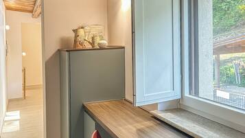 Apartment, Balcony | Private kitchen