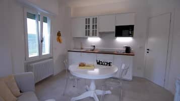 Klassiek appartement, uitzicht op tuin | Interieur