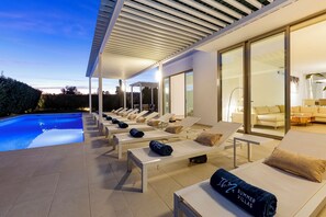 Pool - Villa Near Ibiza Town, sleeps 10 (Sant Jordi de Ses Salines)