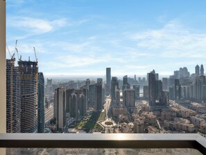 Luxury Apartment, 4 Bedrooms, Balcony, City View | Interior - The Luxe Manor Burj Royale Collection - Downtown Dubai (Dubai)