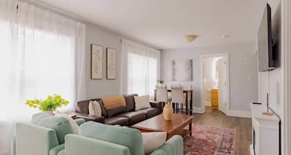 Luxury Suite | Custom Home For 5