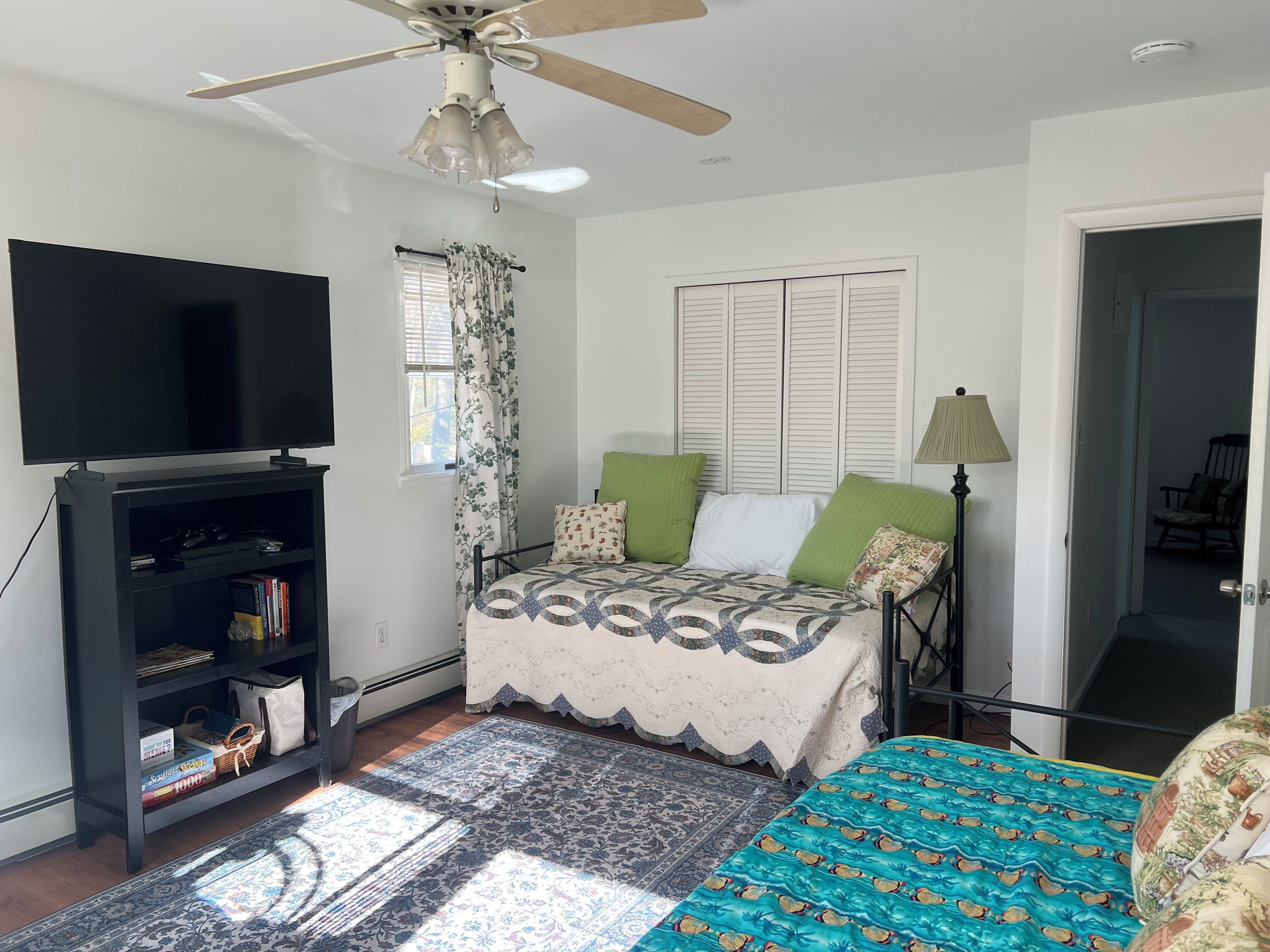 4 quartos, ferros/tábuas de passar roupa, Wi-Fi, roupa de cama