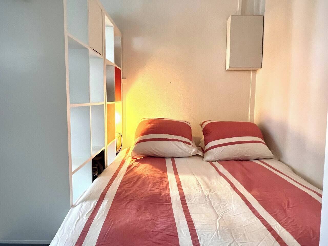 1 室のベッドルーム、アイロン / アイロン台、WiFi、ベッドシーツ