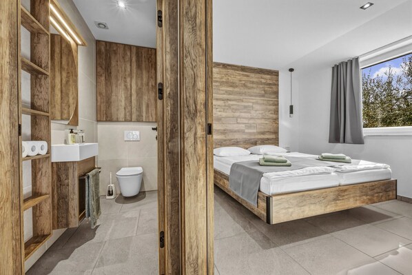 2 bedrooms, travel cot, free WiFi, bed sheets - Oliva Serenity Pool Apartment (Pomer)