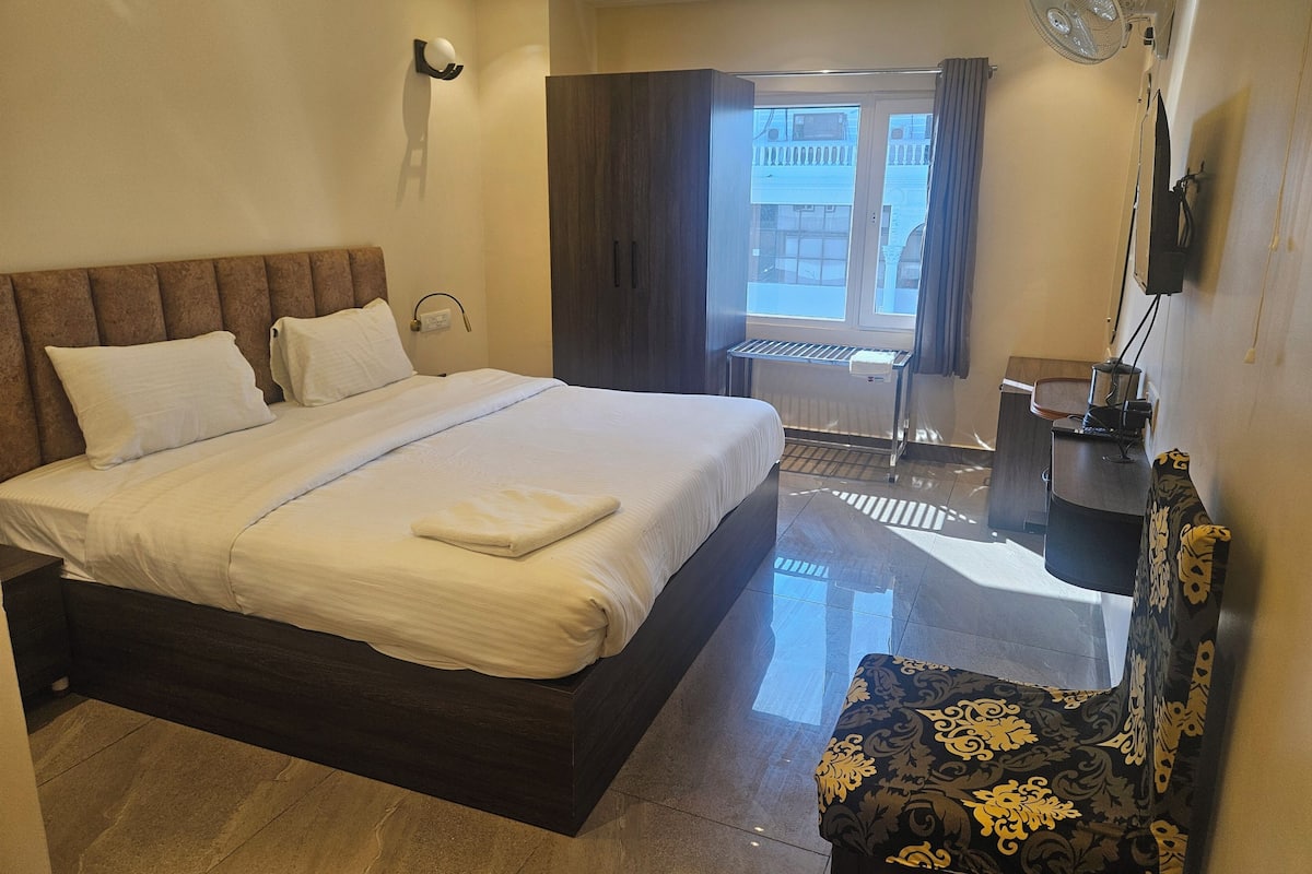 Deluxe Room | Free WiFi