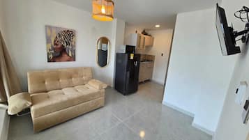 Standard Apartment, Patio, Lake View | Living area