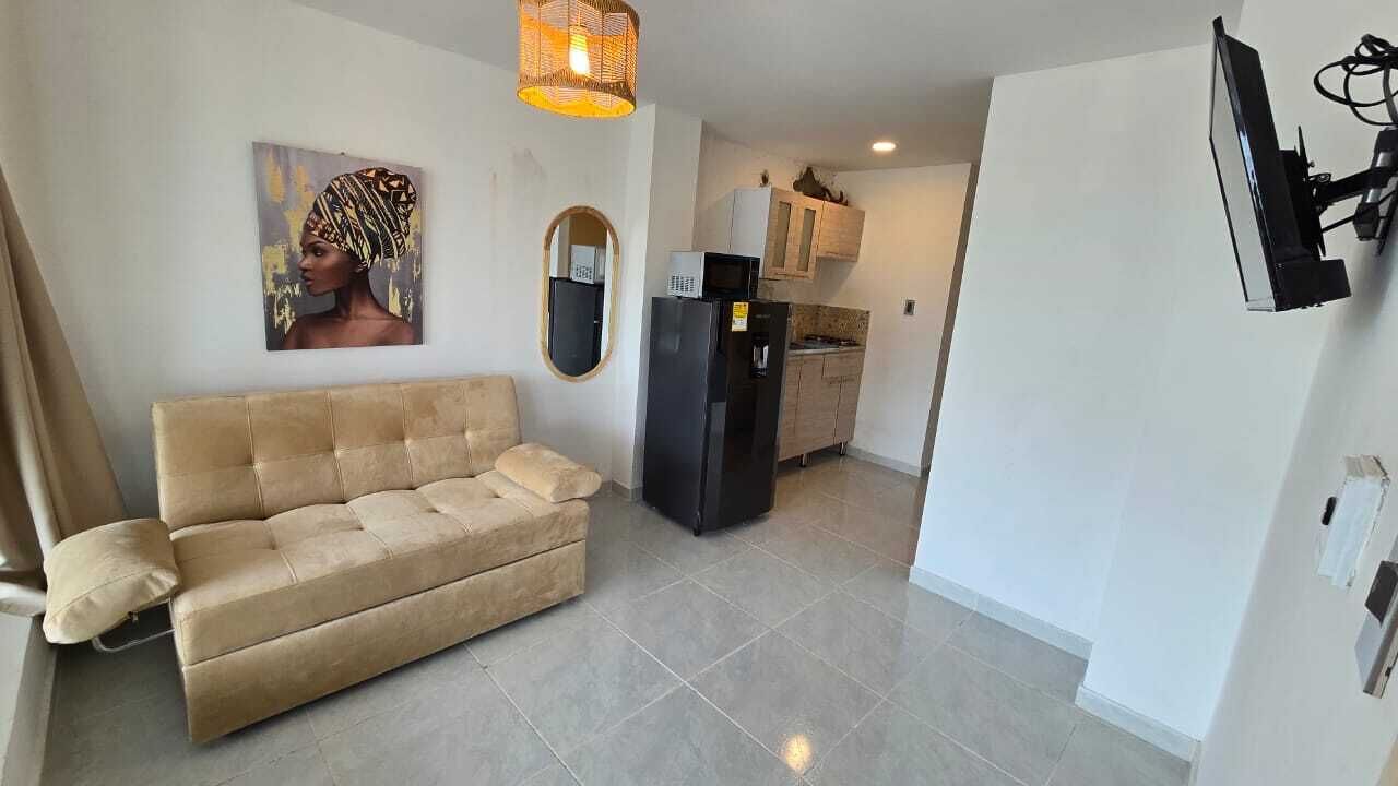 Estudio exclusivo, balcón, vista al lago | Área de sala de estar