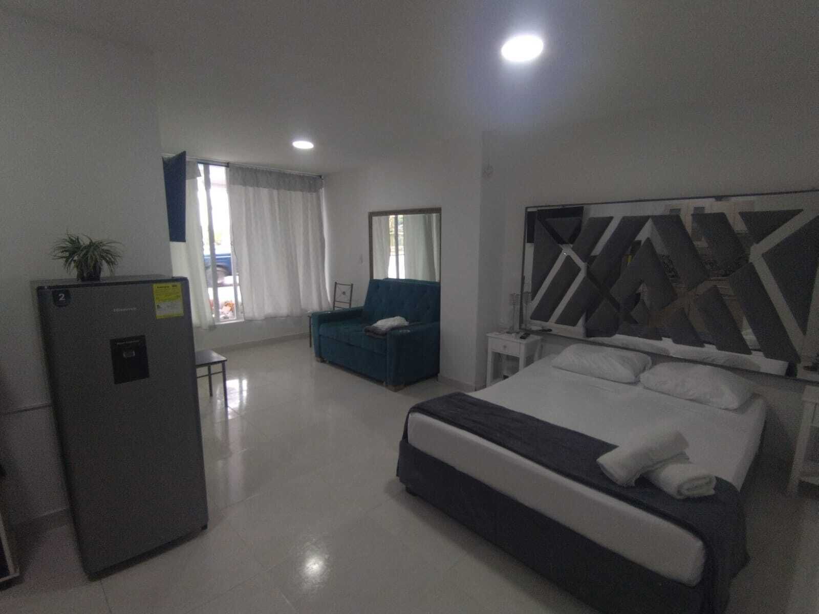 コンフォート スタジオ パティオ レイクビュー | 遮光カーテン、アイロン / アイロン台、WiFi (無料)