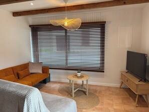 Living area - Ty Glaz, on the road to the beaches... (Plobannalec-Lesconil)