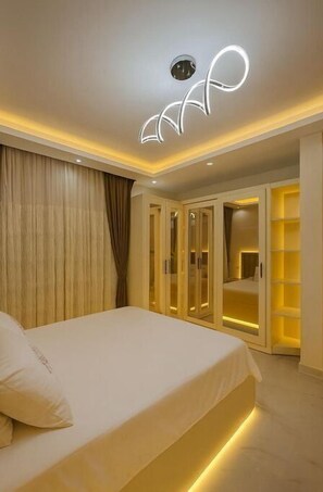 1 bedroom, iron/ironing board, free WiFi, bed sheets - One Katameya Modern Apartment with Prime Location (Cairo Governorate)