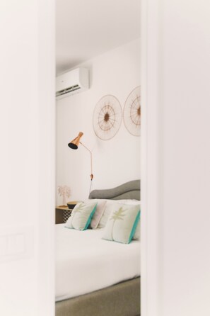 Fer et planche à repasser, Wi-Fi, draps fournis