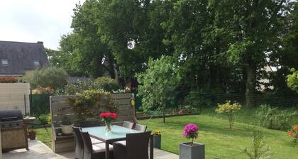 Bed and Breakfast 'Les Boubous-Nono' with Shared Terrace, Shared Garden and Wi-Fi