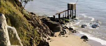 Bed and Breakfast 'Les Boubous - Lulu' with Shared Terrace, Shared Garden and Wi-Fi