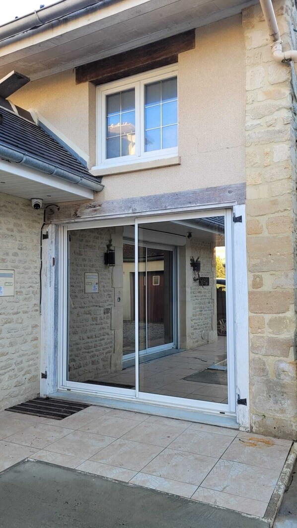 Exterior detail - Vrbo Property (Langrune-sur-Mer)