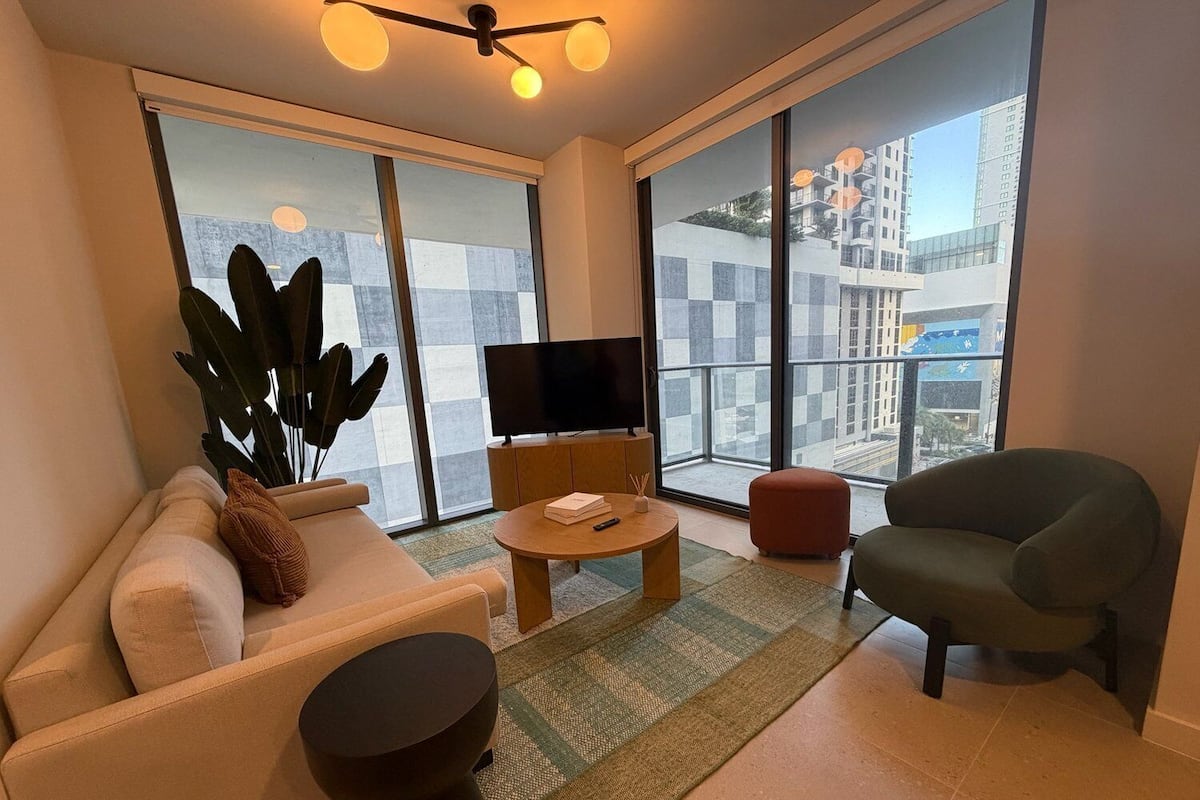 舒适公寓, 2 间卧室, 城市景观 | 起居区