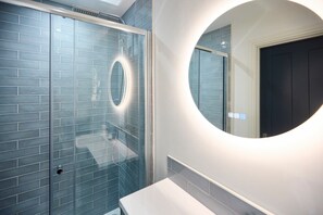Dusche, Haartrockner