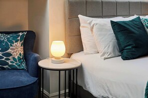 1 bedroom, WiFi, bed sheets - Host & Stay | The Langley Hotel, Apartment 10 (Whitby)