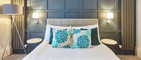 熨斗/熨衫板、Wi-Fi、床單