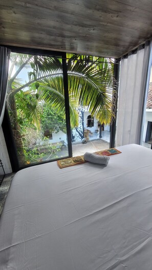 豪華套房, 泳池景觀 | 免費無線上網