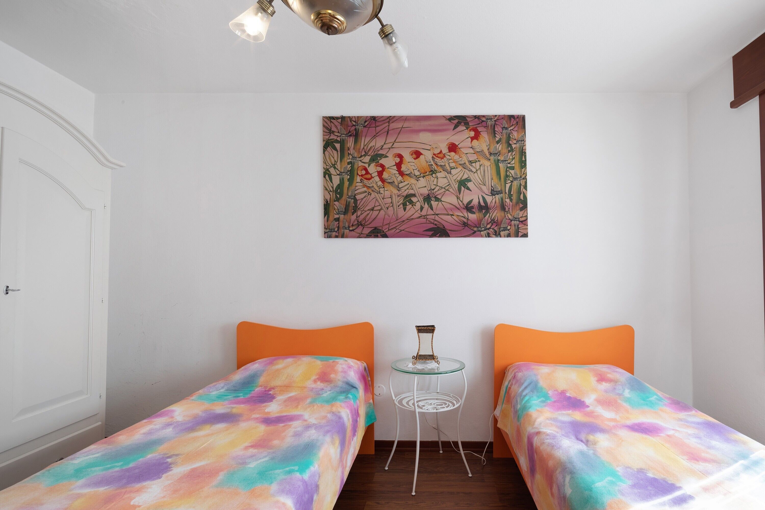 3 bedrooms, WiFi, bed sheets