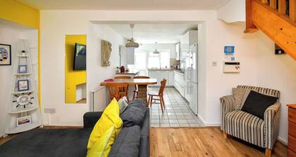 Host & Stay | Oxford Street House