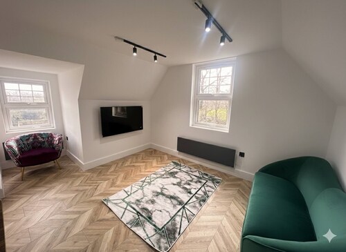 Dippen Hall Charm - Minutes From London Gatwick