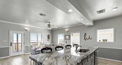 Texas Beach Getaway: 4BR Home Steps to the Sand