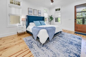 3 bedrooms, desk, iron/ironing board, free WiFi - Hallie’s House, Bikes Included, Blue Mountain Beach, Dog Friendly (Santa Rosa Beach)
