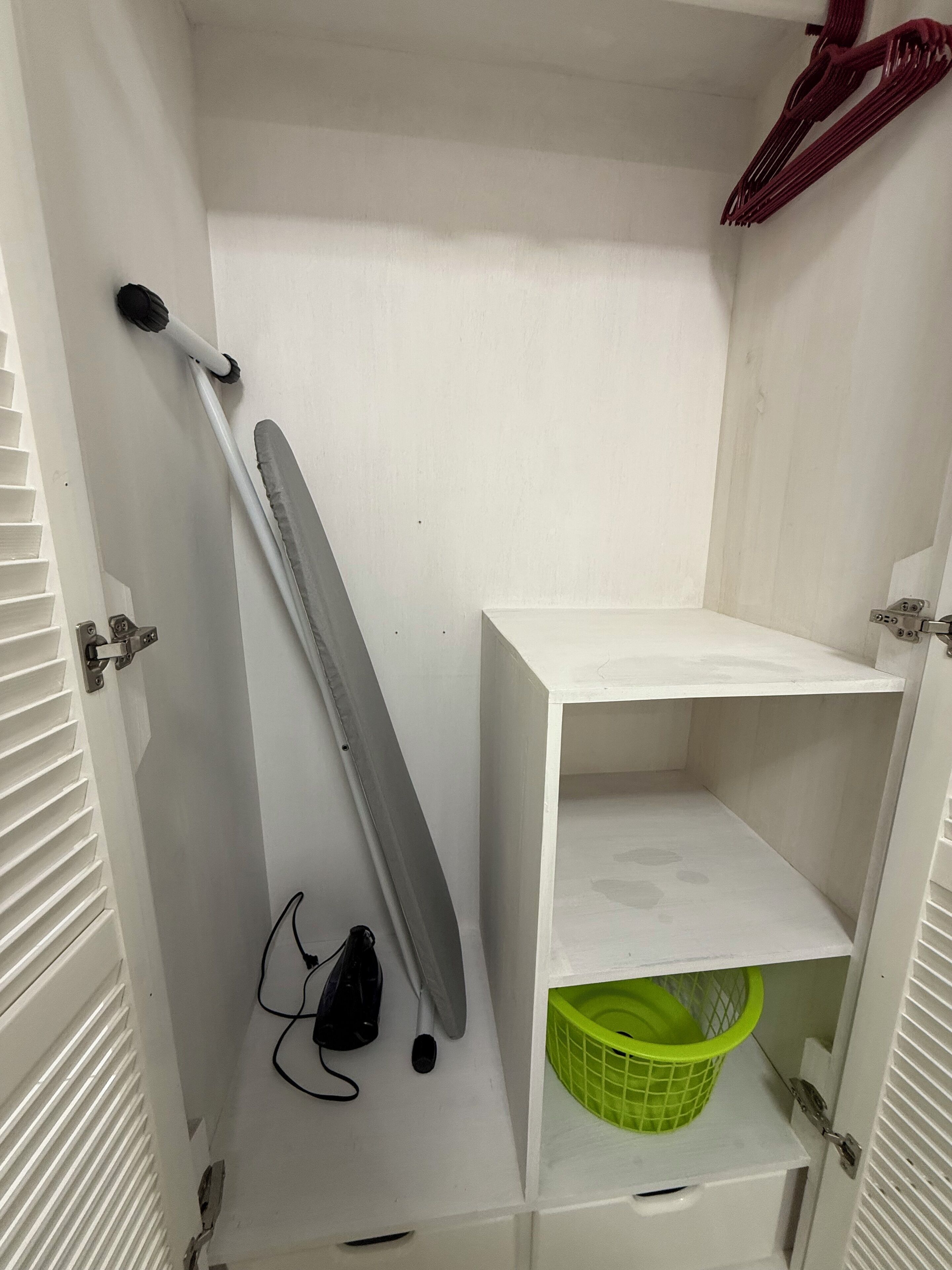 华丽单人房, 阳台, 泳池景观 | 住宿内部