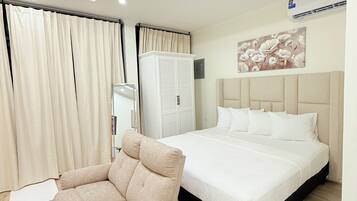 Luksussuite, bassengutsikt