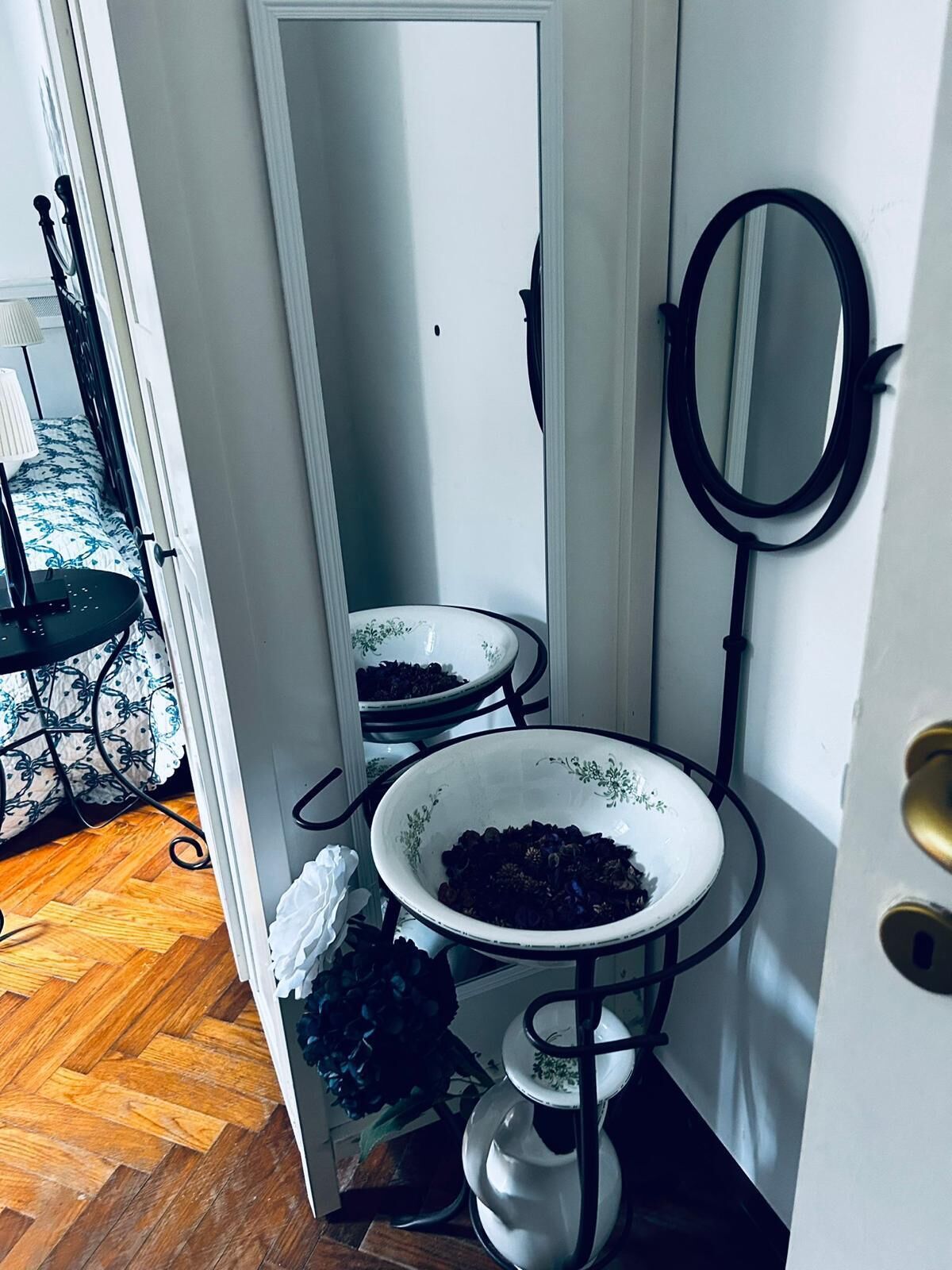 Double Room | Free WiFi