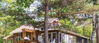 Rice Lake Lodge and Cabin with Dock Fire Pit Views