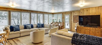 Lakefront Brainerd Cabin w Deck, Fire Pit!