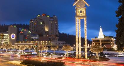 Walk to Lake, Resort, King Bed, Coffee Bar