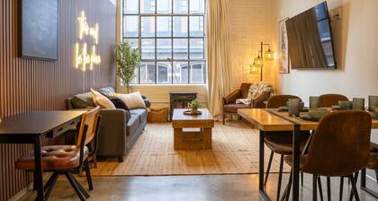 Historic, Coffee Bar, King Bed, Knitting Factory