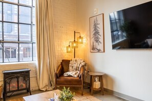 تلفزيون، مدفأة