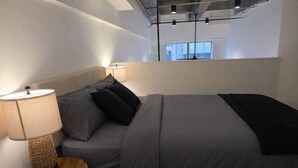 1 makuuhuone, työpöytä, Wi-Fi, vuodevaatteet