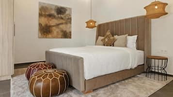 Chambre Double Deluxe, balcon, vue cour intérieure | Wi-Fi gratuit